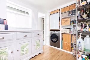 Photo 19- click for photo gallery